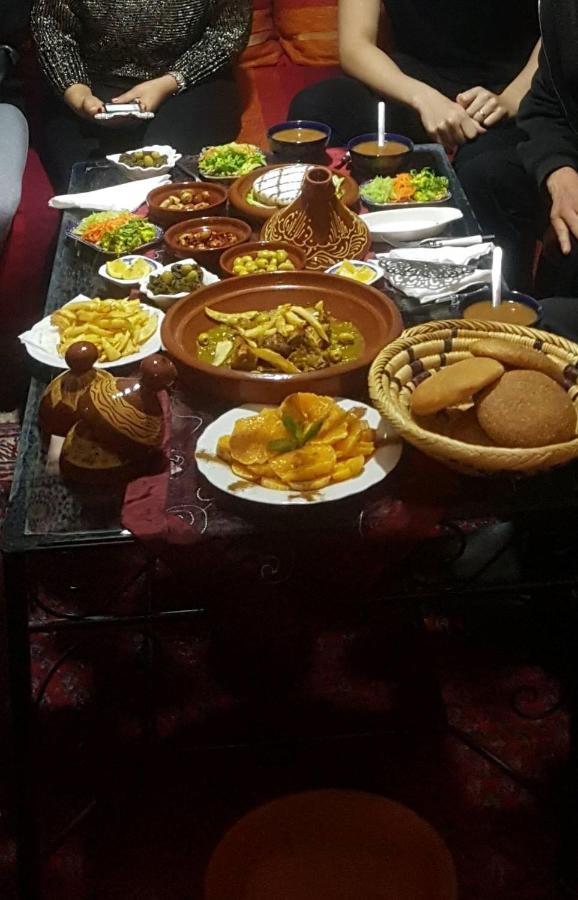 Dar Najia Bed & Breakfast Fez Bagian luar foto