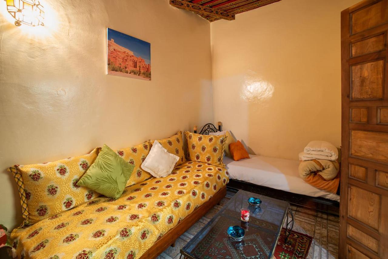 Dar Najia Bed & Breakfast Fez Bagian luar foto