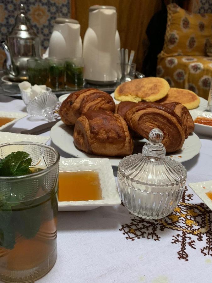 Dar Najia Bed & Breakfast Fez Bagian luar foto